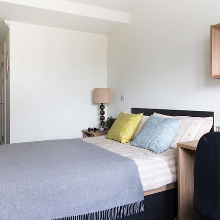 Aparto - Montrose Booterstown Экстерьер фото