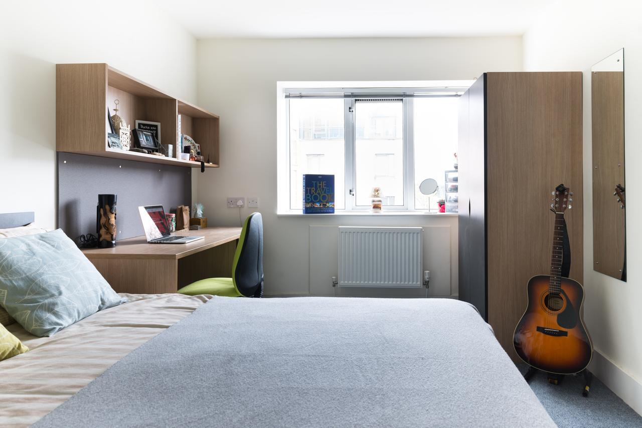Aparto - Montrose Booterstown Экстерьер фото