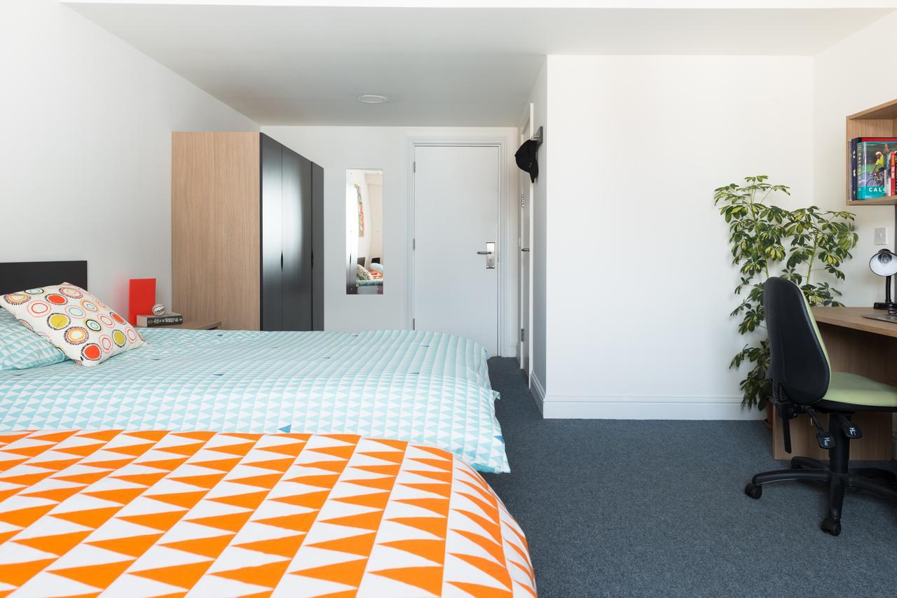 Aparto - Montrose Booterstown Экстерьер фото