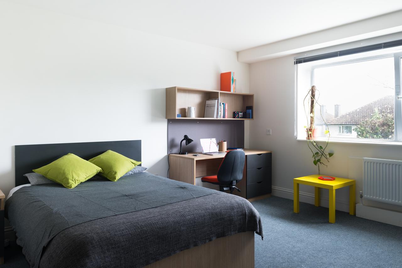 Aparto - Montrose Booterstown Экстерьер фото