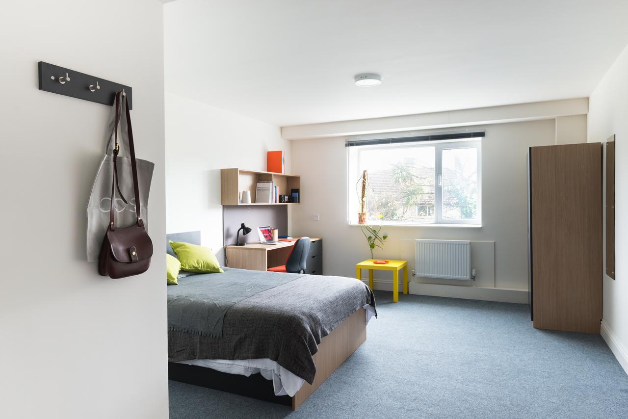 Aparto - Montrose Booterstown Экстерьер фото